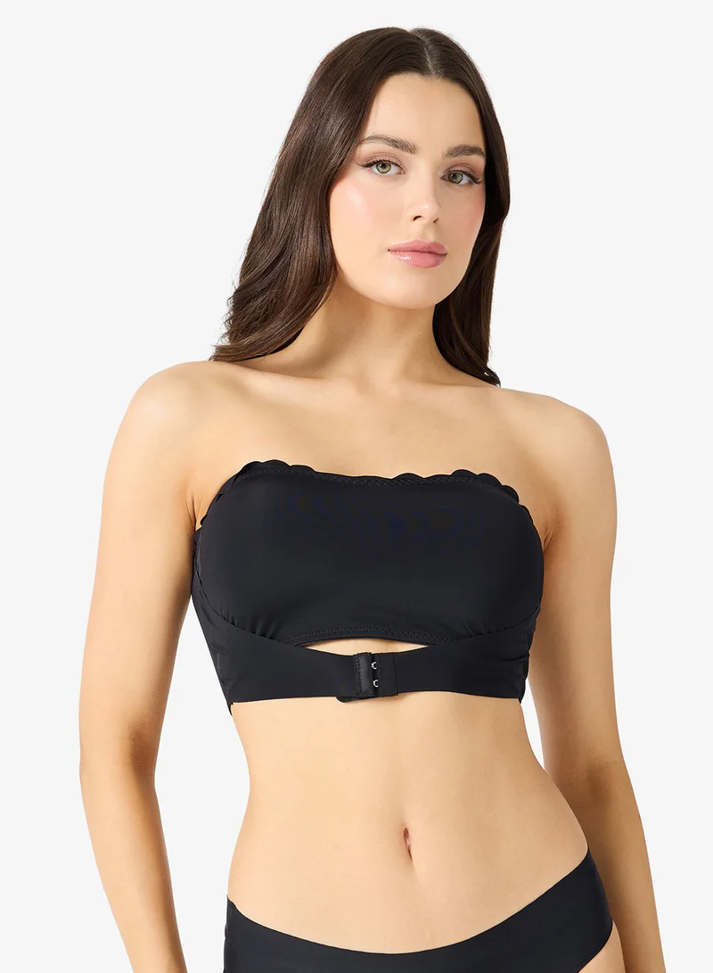 Ginger  2PC Seamless Non Wired Padded Bandeau Laser Cut Bra with Front Closure for Women | Best Price UAE